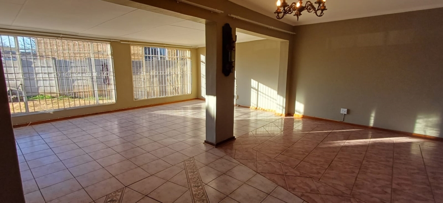 To Let 3 Bedroom Property for Rent in Panorama Free State